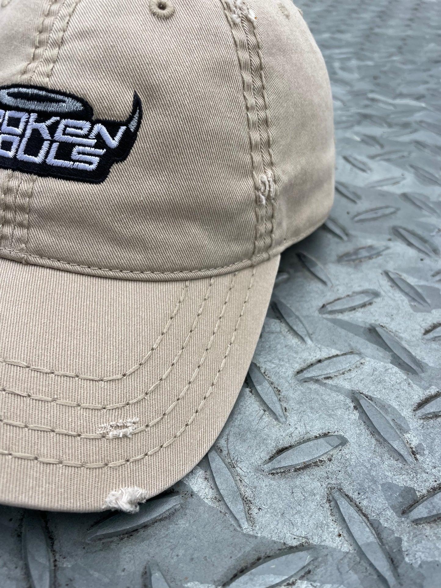 LOGO CAP