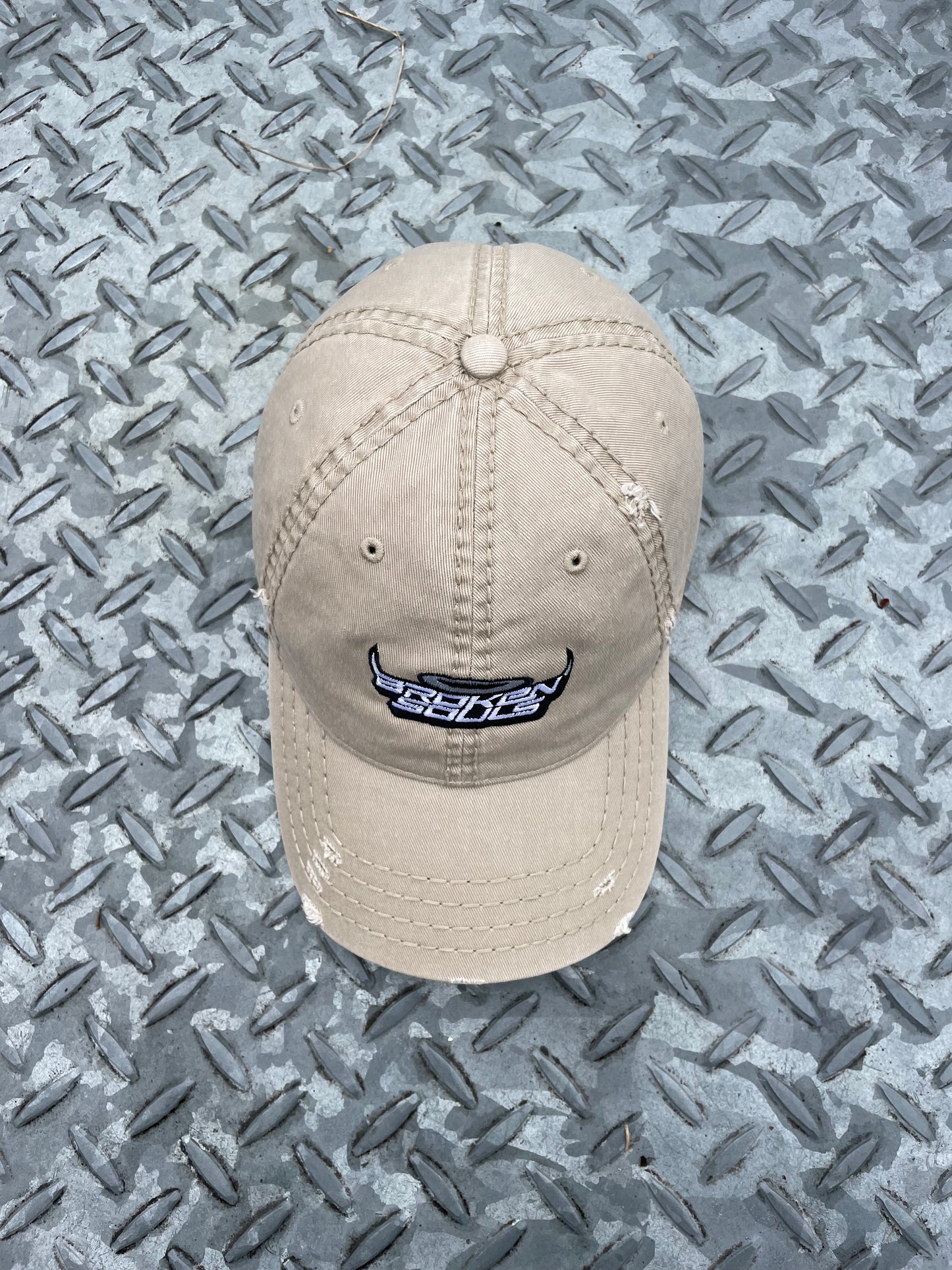 LOGO CAP